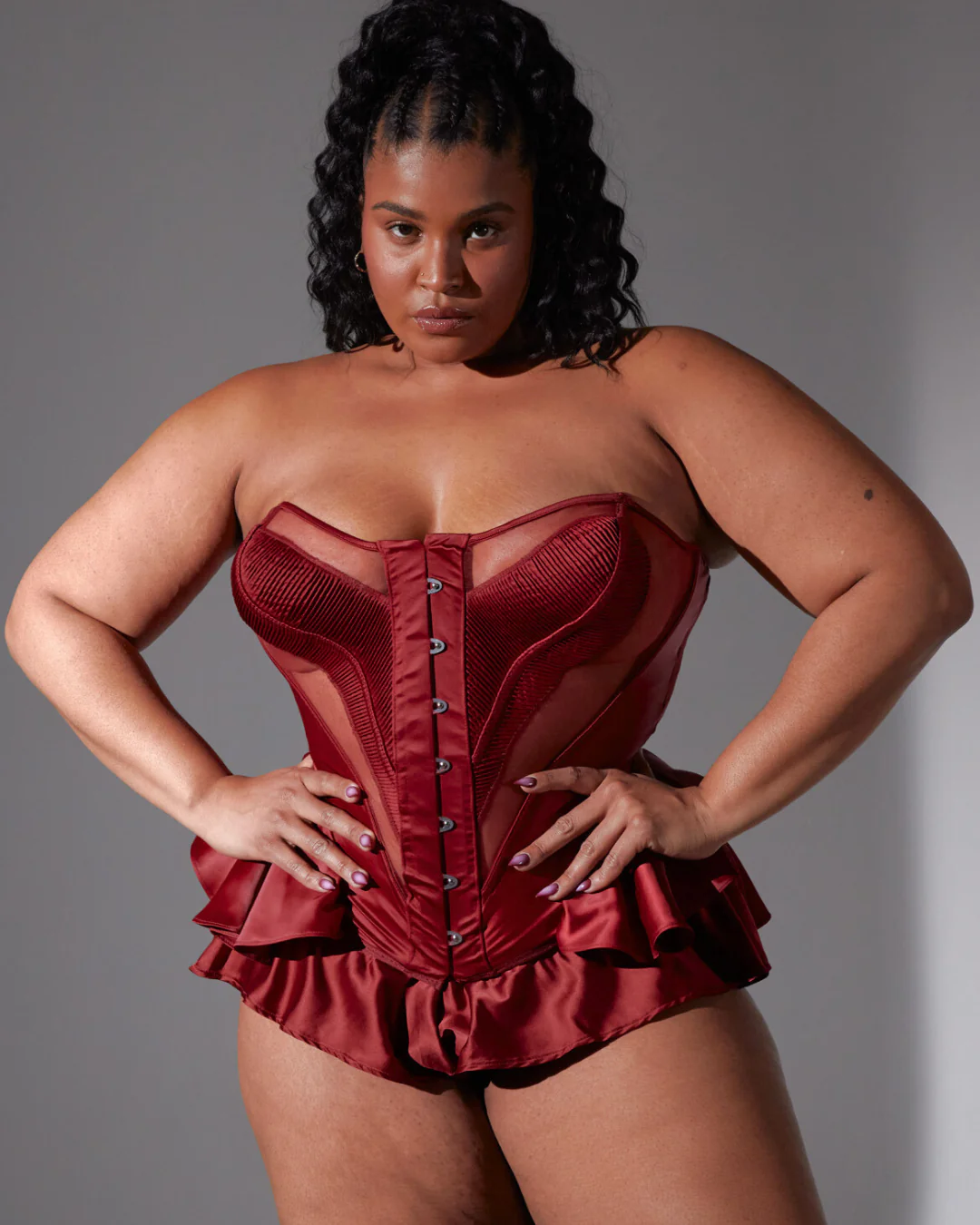 Ménage à Trois Set - Ruby - Image 3