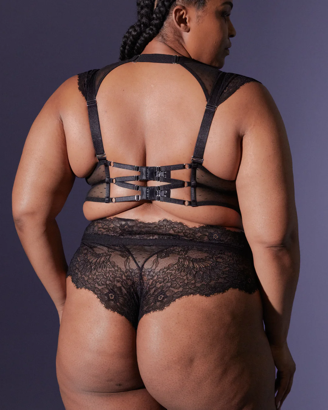 Minna Black Set - Image 2